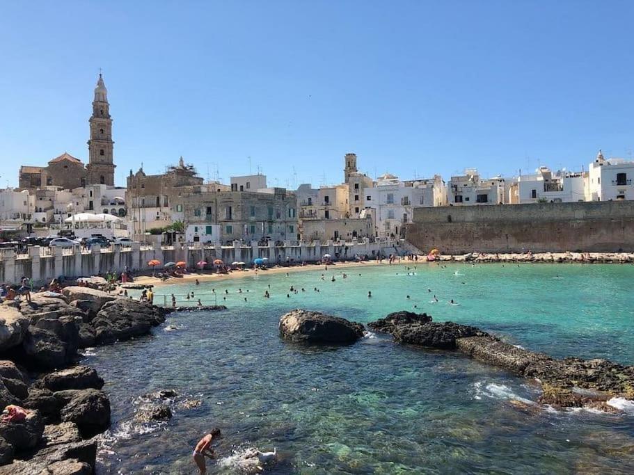 Suite Mariagiulia مونوبولي المظهر الخارجي الصورة